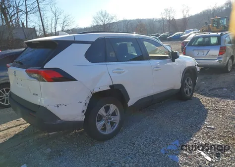 2021 Toyota Rav4 Xle from USA, damaged, VIN 2T3W1RFV1MC120066